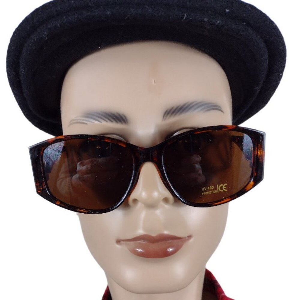 ELLURE GEOMETRIC  TORTOUISE  PLACTIC SUNGLASSES 179